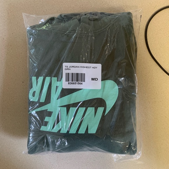 Cactus Jack Jordan Highest Hoodie II - Picture 2 of 3